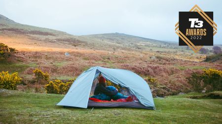 Sea to Summit Alto TR2 tent on a hillside, with T3 Awards 2022 logo overlaid