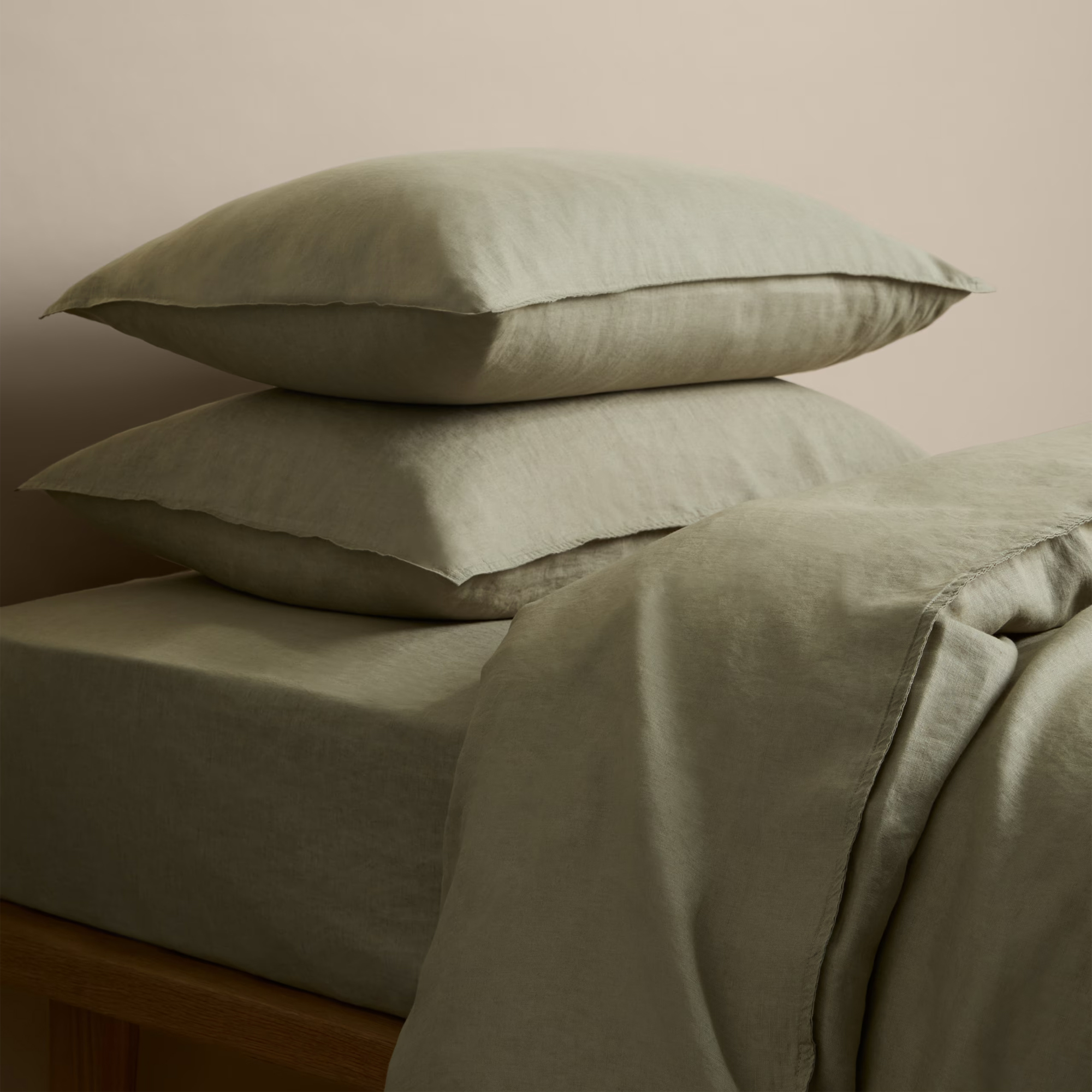 M&amp;amp;S Pure Linen Bedding Set