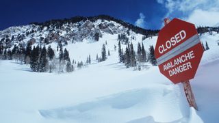 Avalanche warning sign