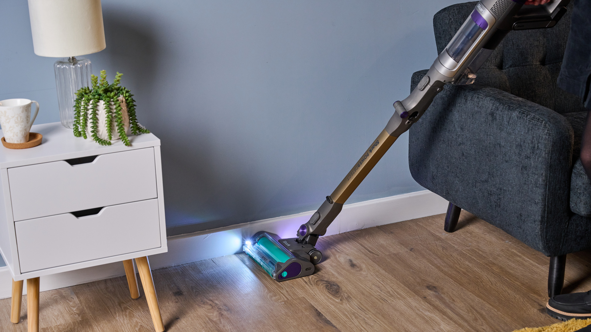 I asked 5 experts what makes the perfect vacuum for hard floor – here's what they told me