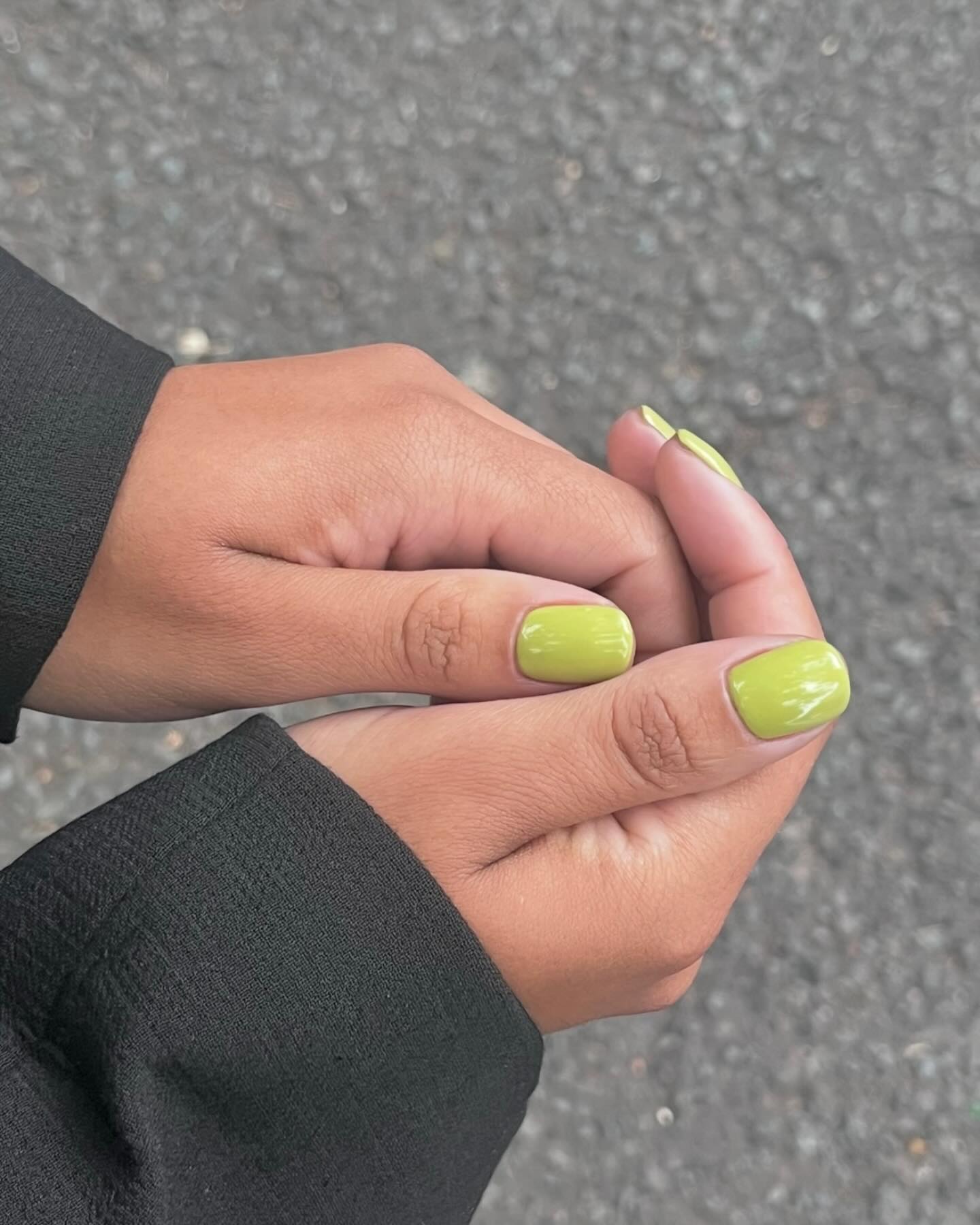 Short lime green nails