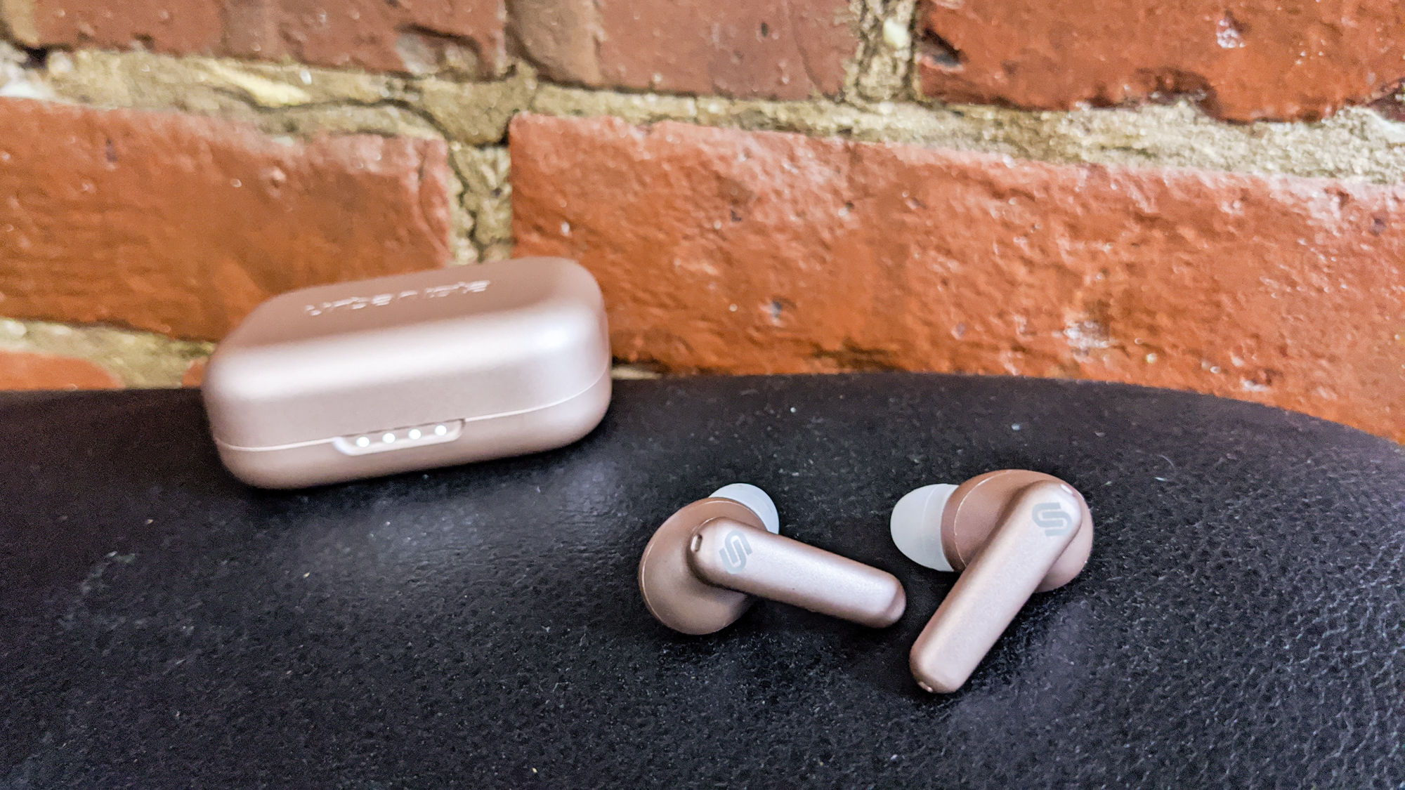 Urbanista London wireless earbuds review | Laptop Mag