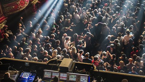 audience at a prog gig