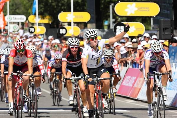 Victory for Chloe Hosking (HTC-HighRoad) ahead of Rochelle Gilmore (Honda) and Annette Edmondson (Norwood CC)