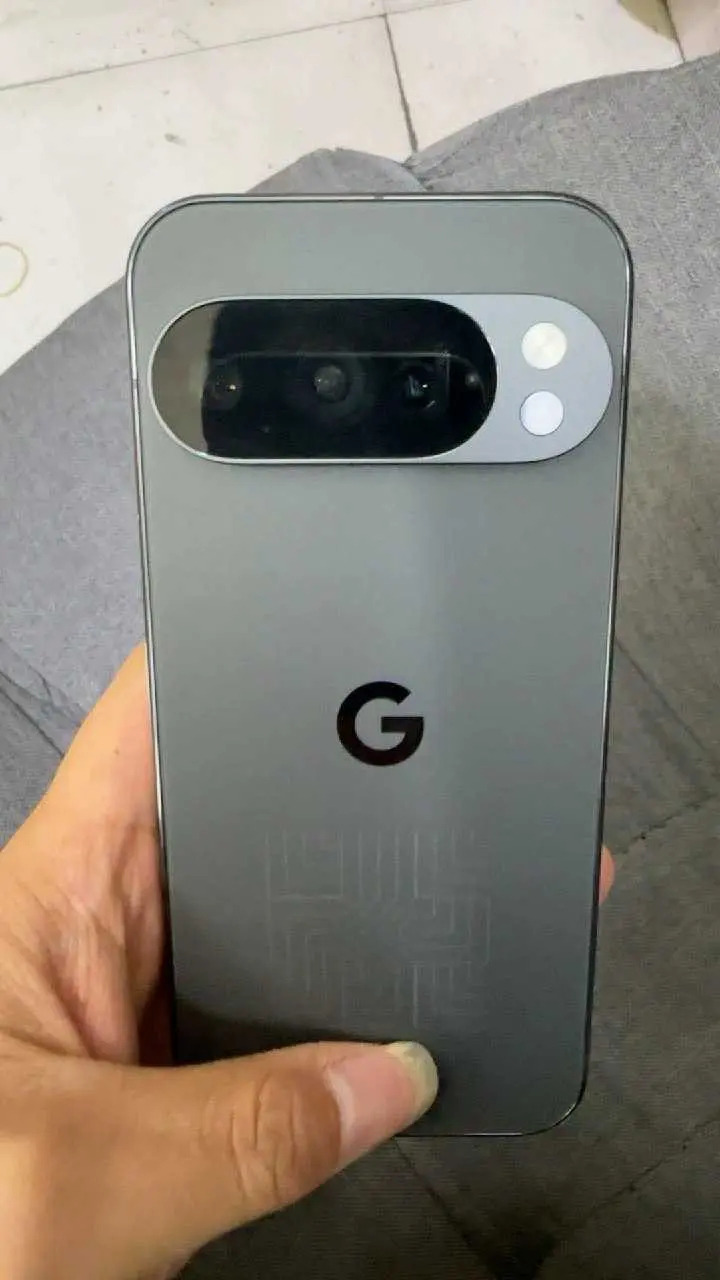 A leaked image of the Google Pixel 10 Pro