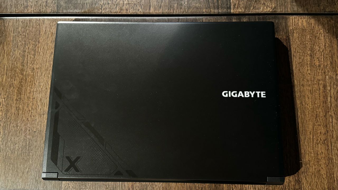 Gigabyte G6X