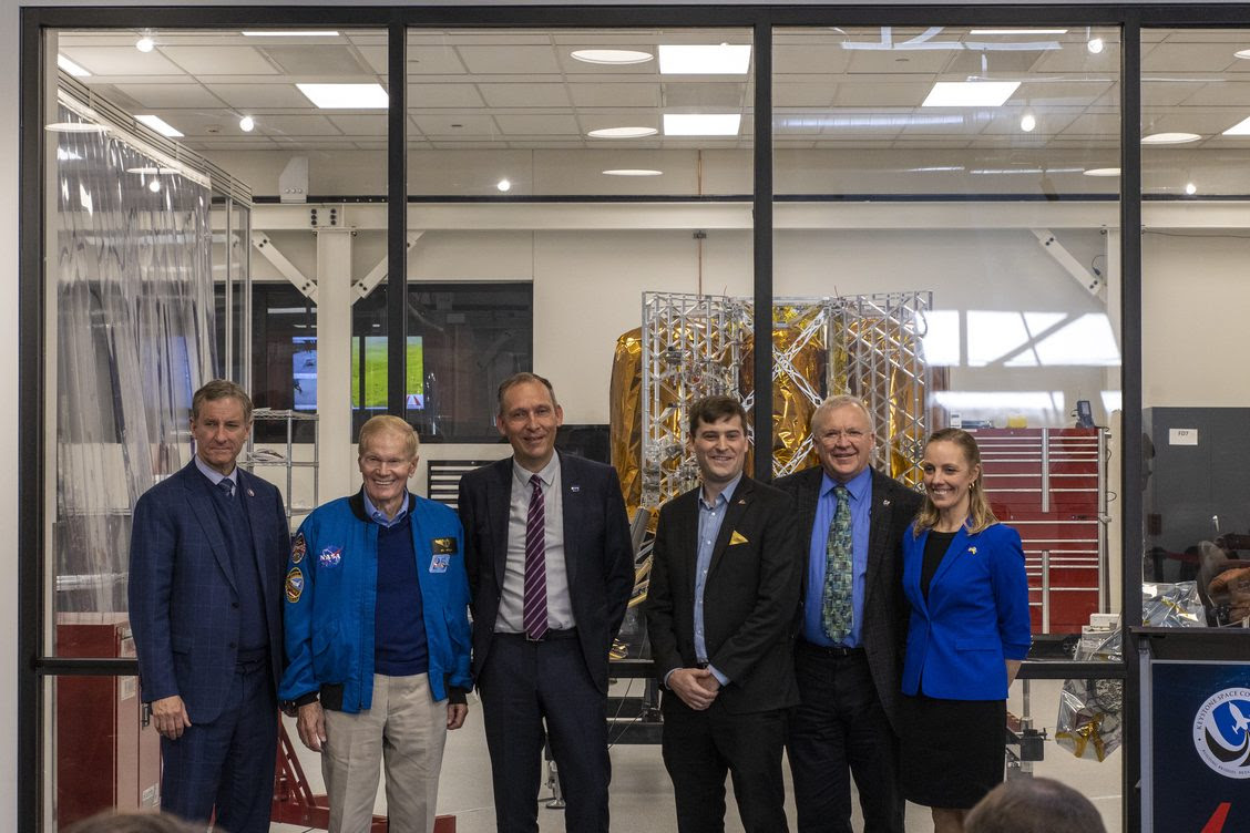 High-ranking officials attended the Peregrine unveiling in Pittsburgh on April 20, 2022. Pictured left to right: Congressman Matt Cartwright, NASA Administrator Bill Nelson, NASA Science Associate Administrator Thomas Zurbuchen, Astrobotic CEO John Thornton, NASA Space Technology Associate Administrator Jim Reuter and Justine Kasznica, founding board chair of the Keystone Space Collaborative.