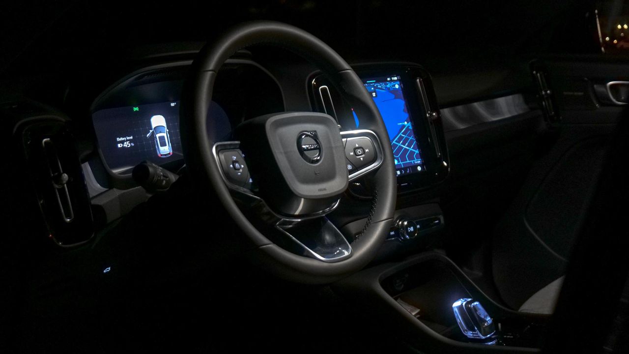 2024 Volvo XC40 Recharge Single Ultimate test drive.