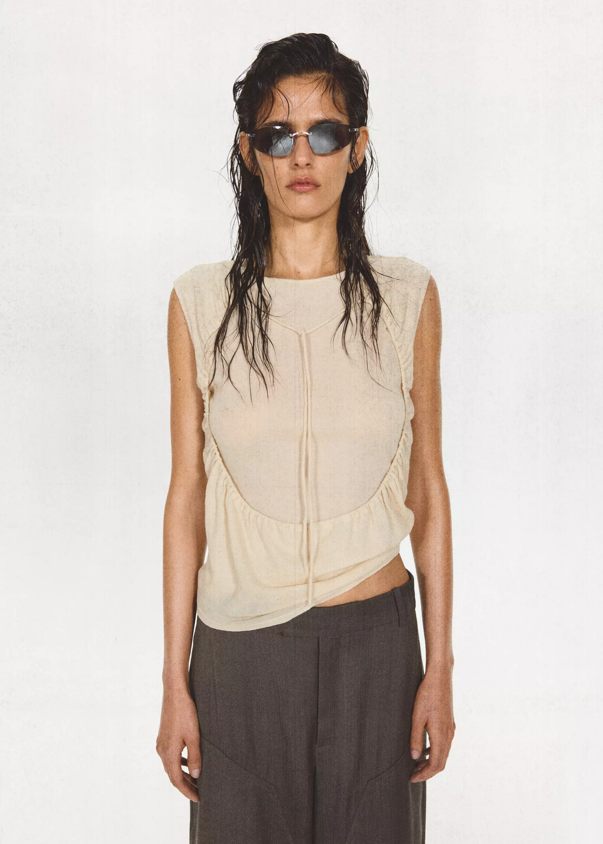 Overlay top with gathered opening - Women | Mango USA
