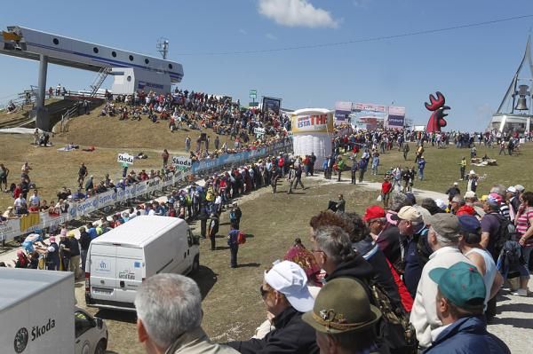 It wouldn't be a Giro stage without the big chicken.