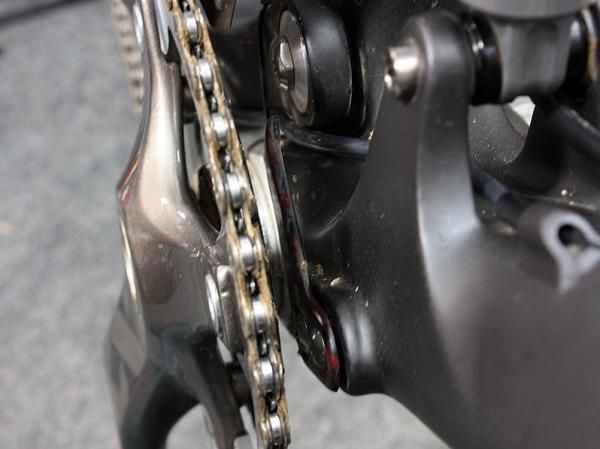 Felt will include its trick built-in carbon chain watcher on the new Edict to prevent frame damage.