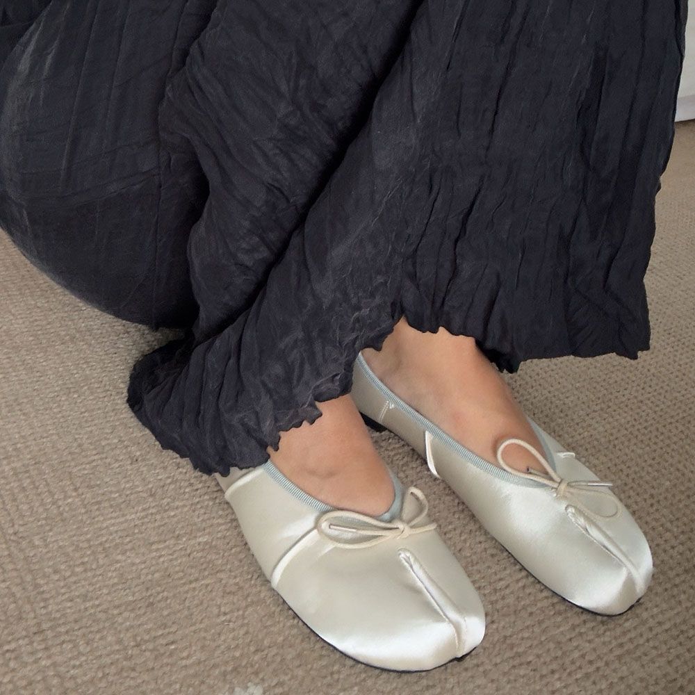  Calling It: Fall's Prettiest Flat-Shoe Trend Will Be Sold Out By September 
