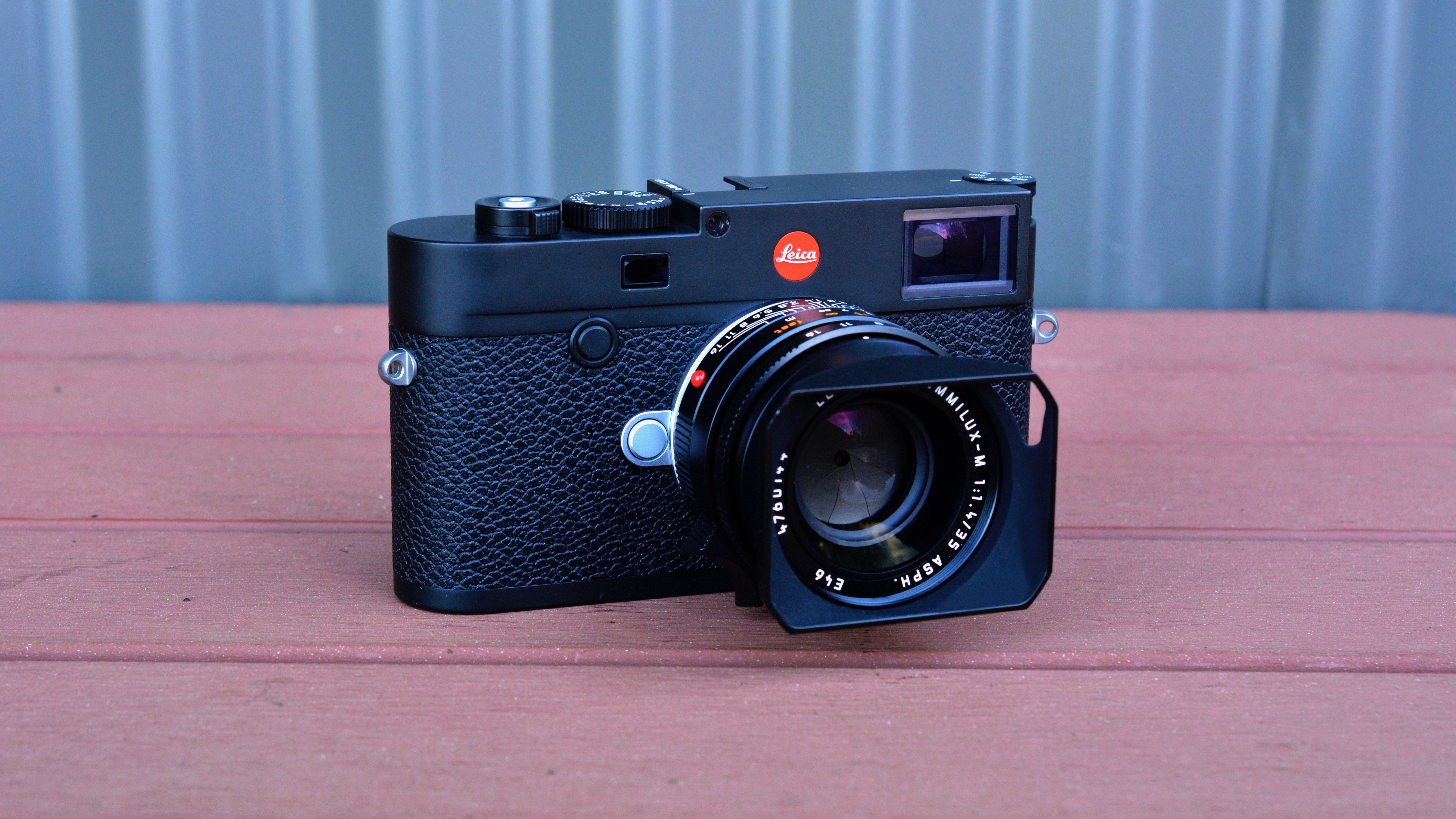 Leica M10-R Rangefinder Camera With 40MP Full-Frame Color Sensor