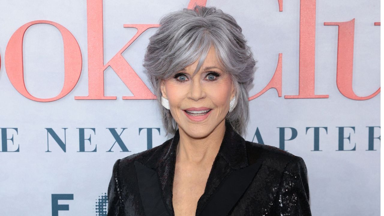 4. "Celebrities Rocking the Blue Gray Hair Trend" - wide 1