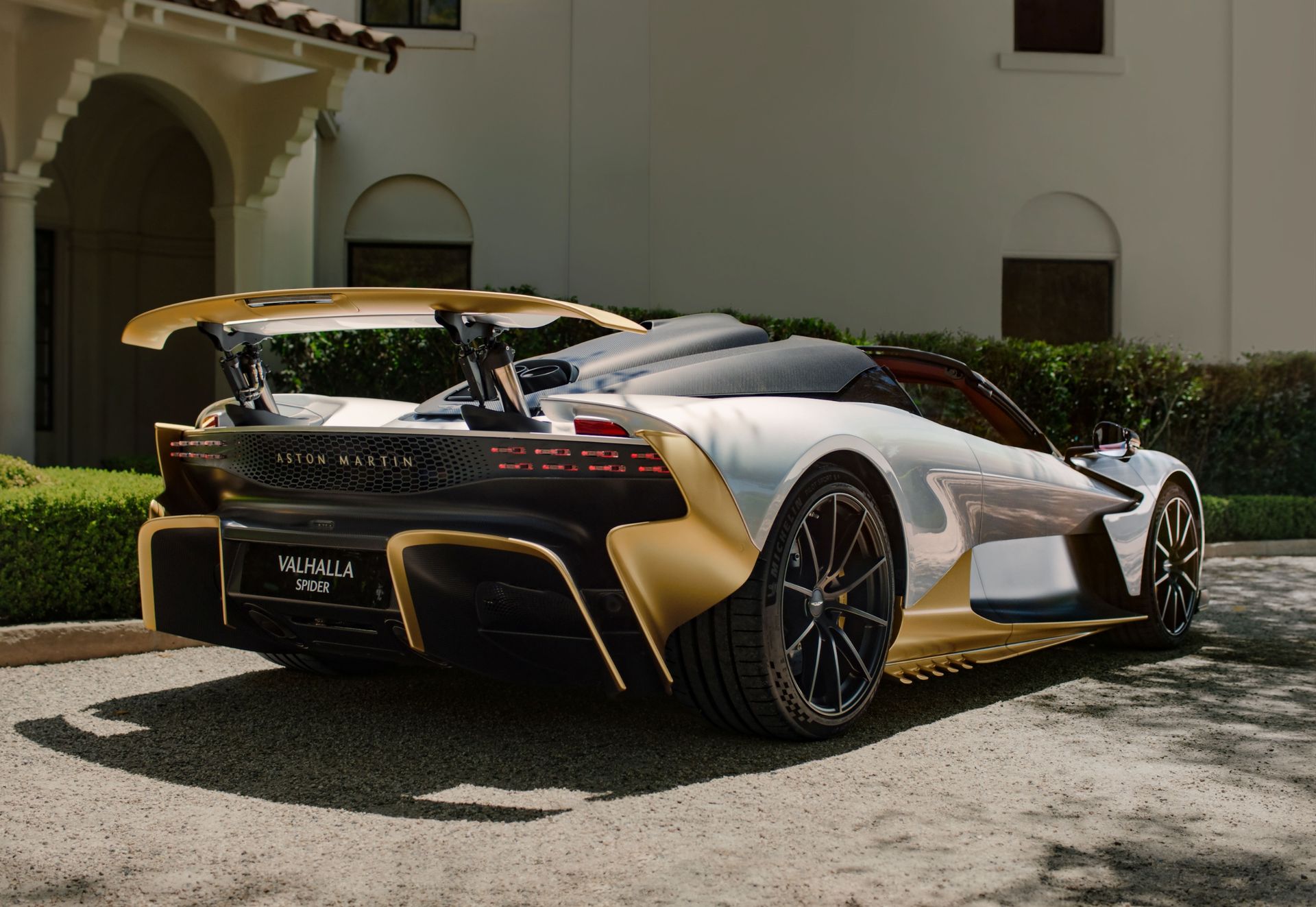 Aston Martin Valhalla Spider