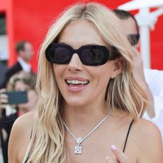 sienna miller wearing sunglasses