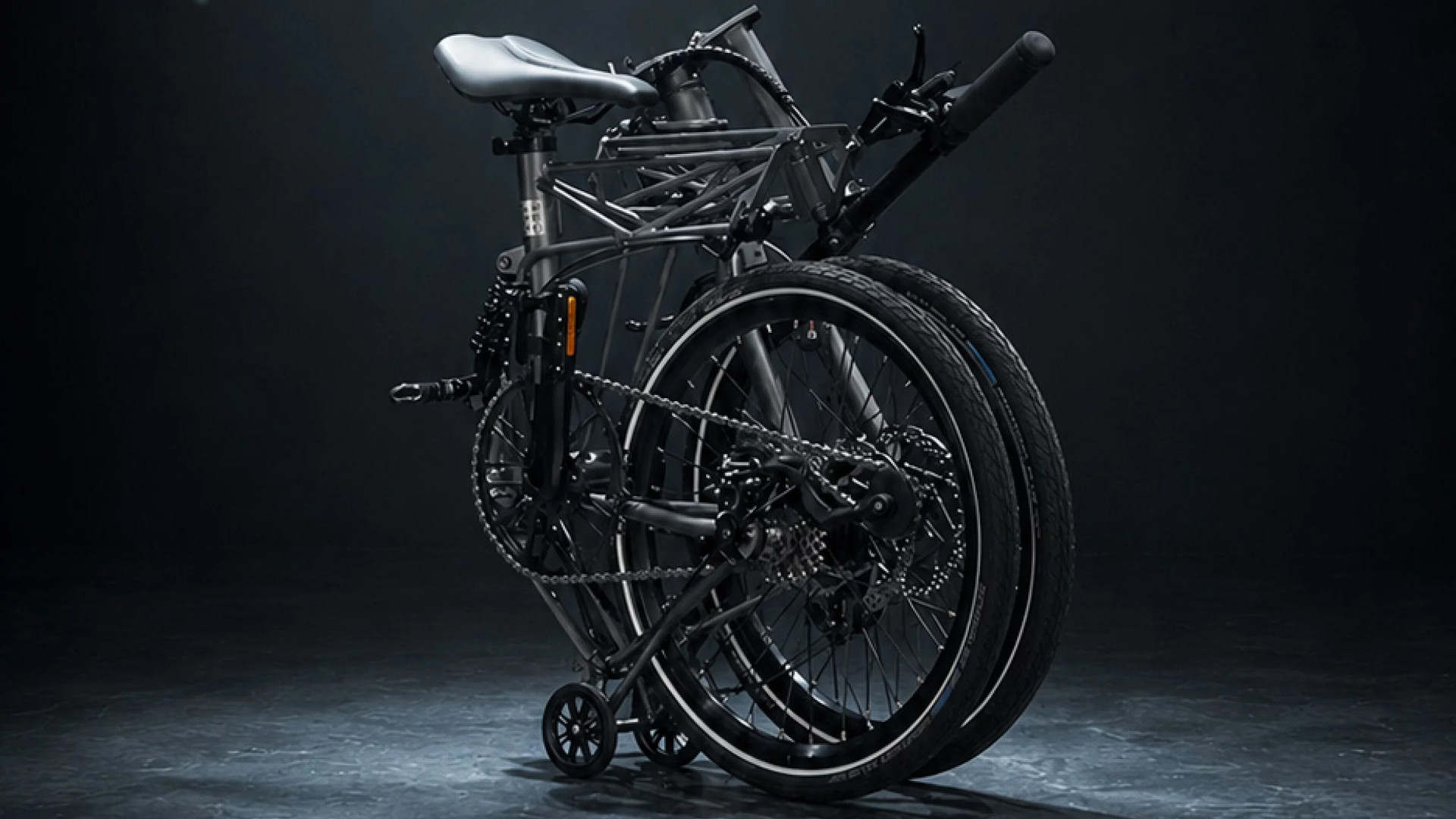 Tetra folding bike
