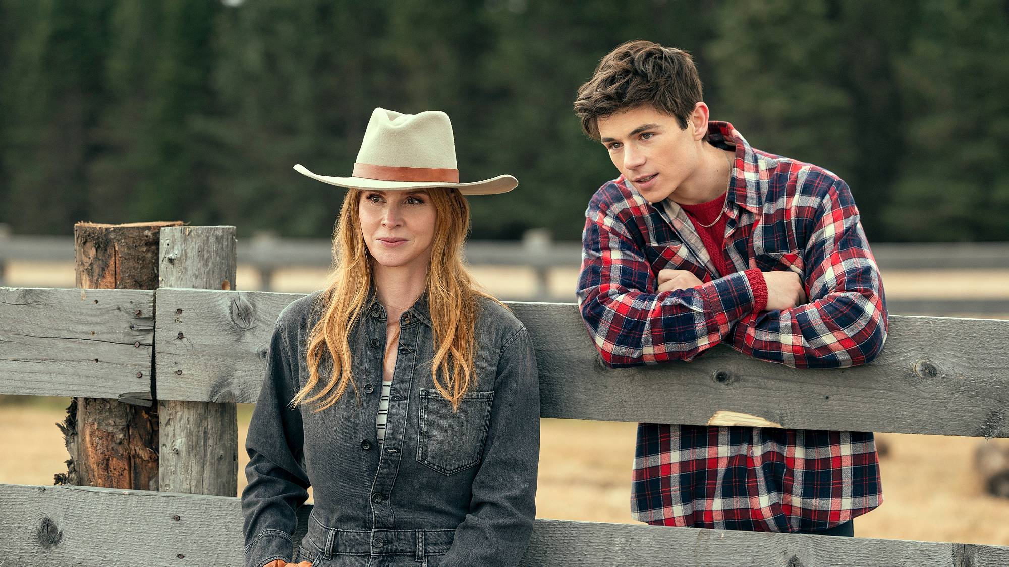 Sarah Rafferty as Katherine Walter and Ashby Gentry as Alex Walter in "My Life with the Walter Boys" season 3 on Netflix