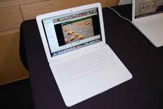macbook unibody thumb