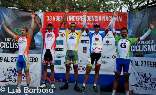 Podium after stage 8b.