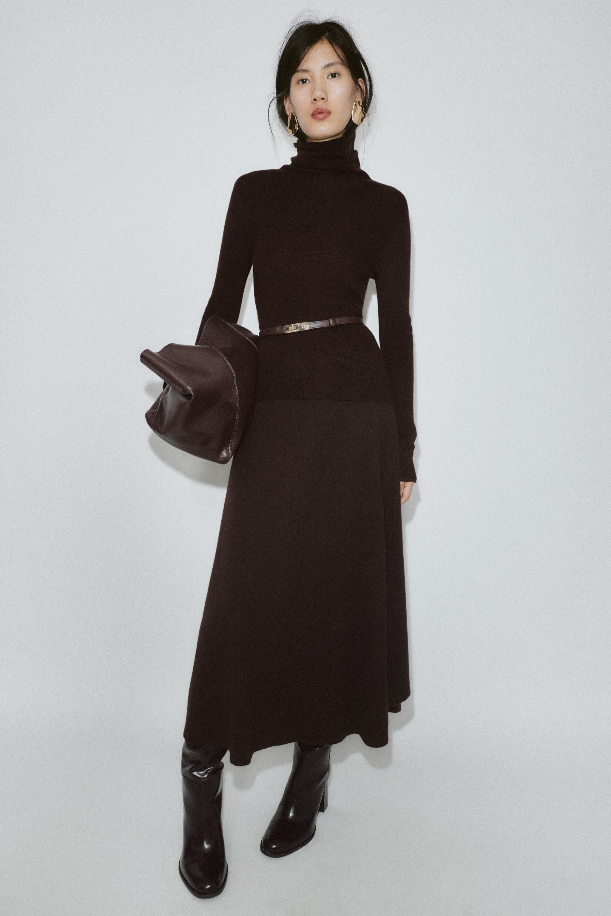 100% Wool High Collar Belted Jumper