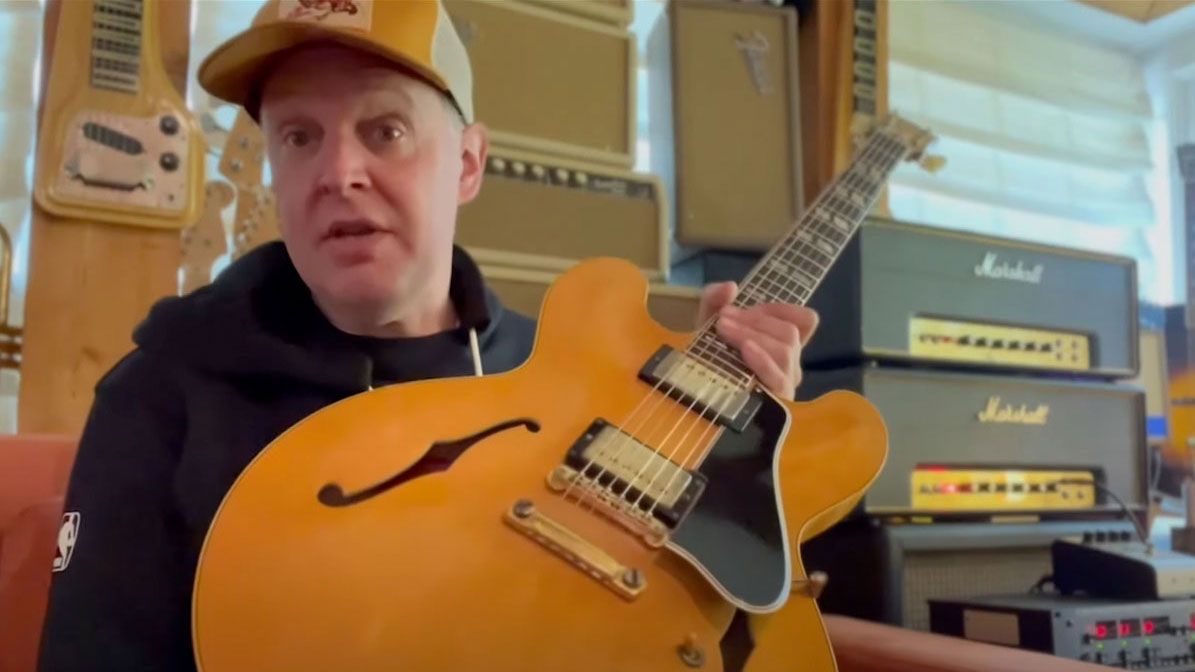 Joe Bonamassa Shares His Favorite Gibson Es 345 Licks Guitar World 3193