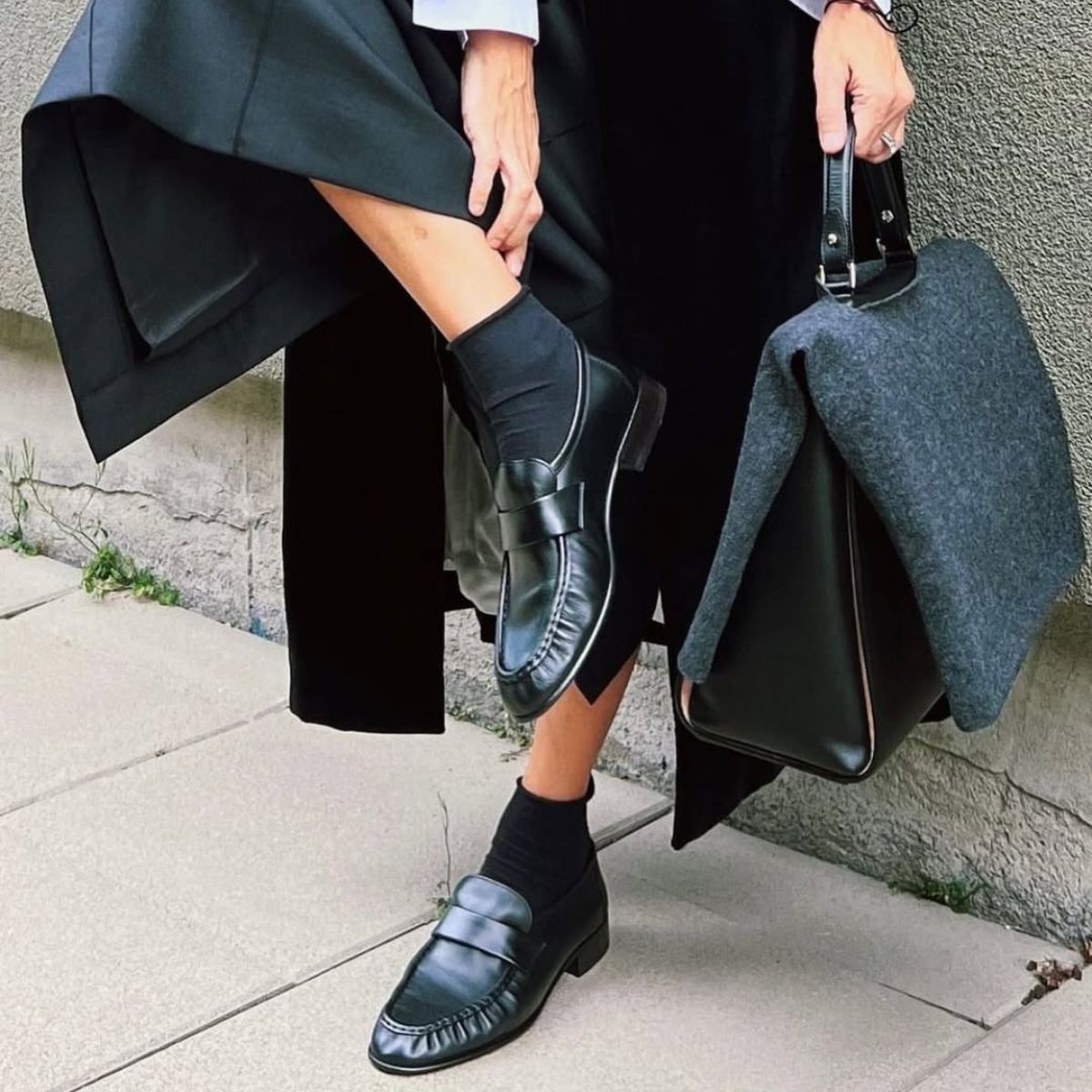 @neelam.ahooja wears The Row's soft eel loafers in black (&pound;1250)