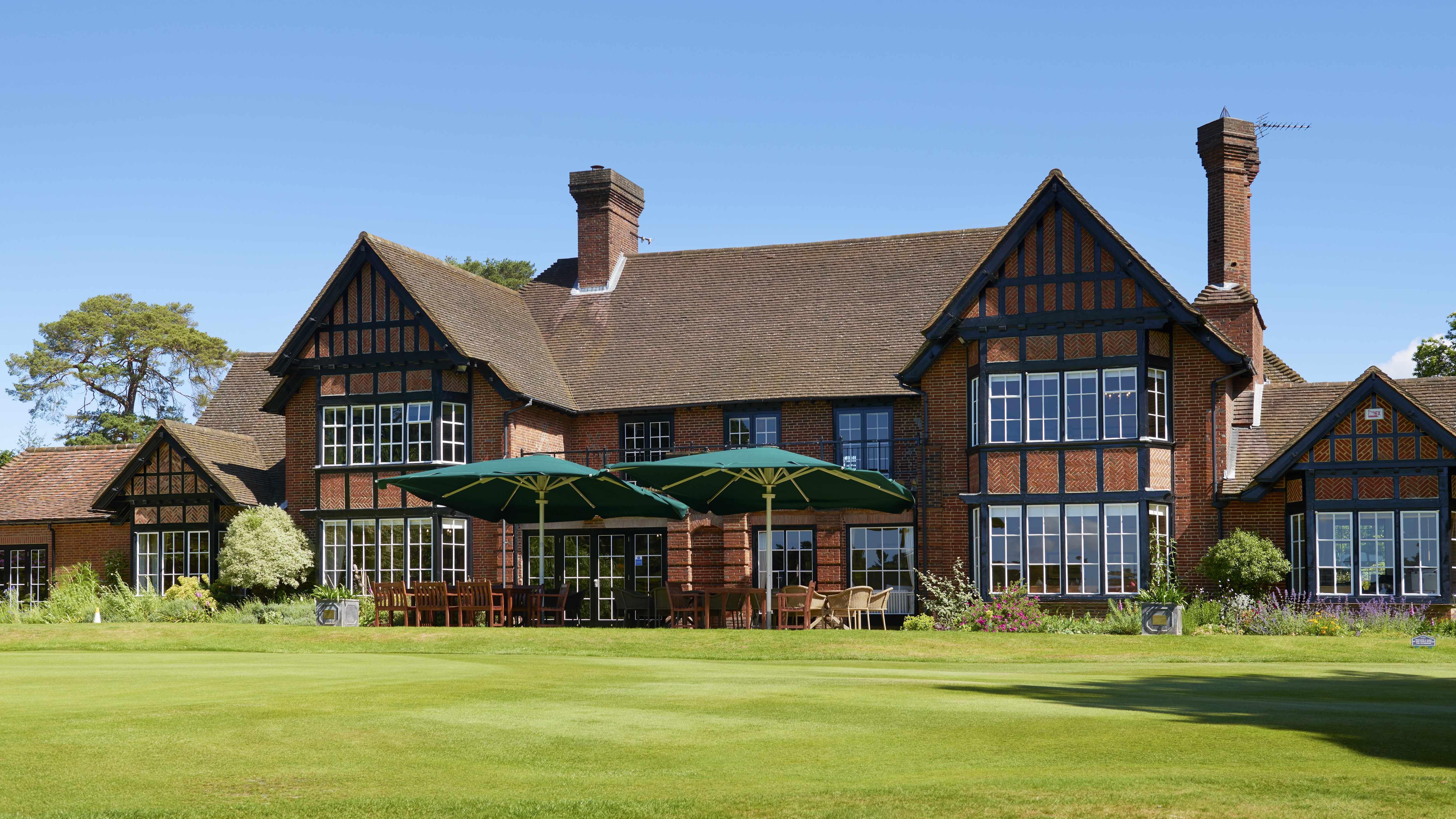 Swinley Forest clubhouse
