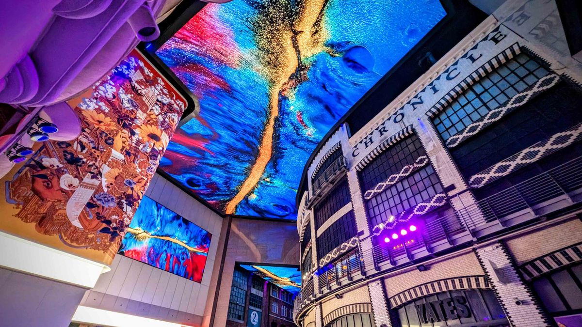 Look Up in the Sky—It's a Massively Immersive Digital Ceiling | AVNetwork