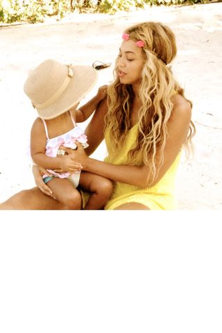 Blue Ivy And Beyonce Hit The Beach