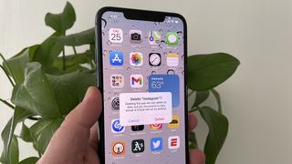 How to delete apps on an iPhone
