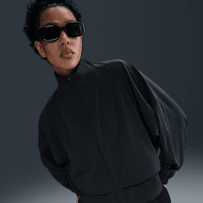 Nike 24.7 Perfectstretch Women&#039;s Dri-Fit Oversized Full-Zip Jacket - Black/dark Smoke Grey - Size Xxs