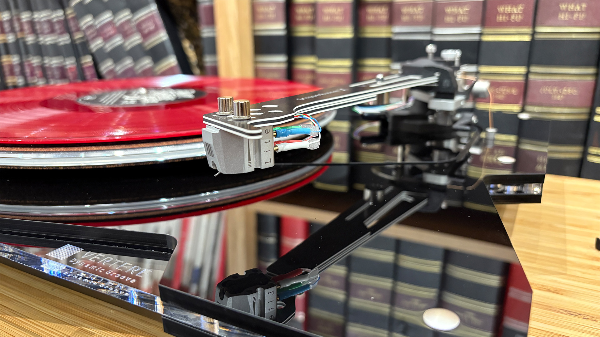Vertere DG-X turntable
