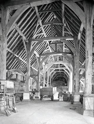 14434-11 Villages of London Airport - The Tithe Barn at Harmondsworth. Photograph: Jonathan M Gibson/Country Life Picture Library, published in 28/09/1972. Even back then the idea of a third runway at Heathrow was mentioned as a possible threat.