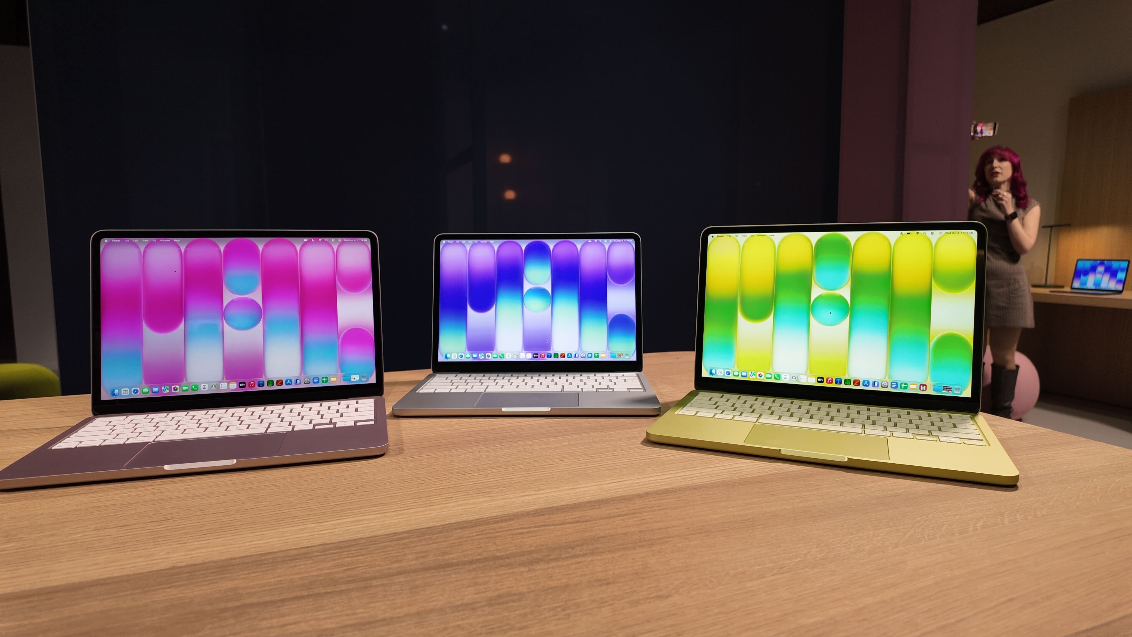 Apple MacBook Neo colors