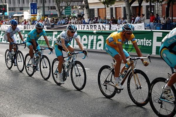 Contador in yellow followed by Leipheimer who finished second and Assan Bazayev, the champion of Kazakhstan.