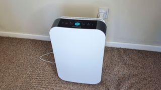 Alen BreatheSmart 35i air purifier in a living room, a view from above