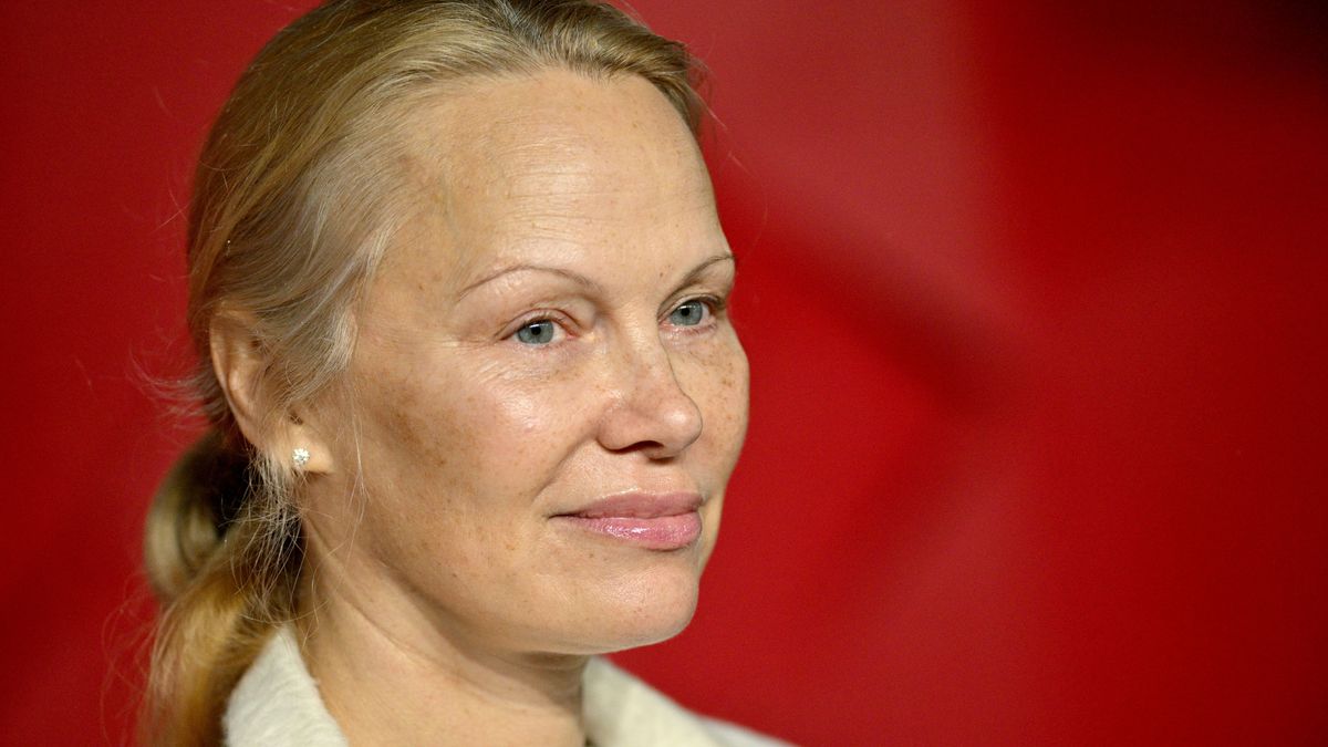 Pamela Anderson Reveals Why She Stopped Wearing Makeup on the Red Carpet