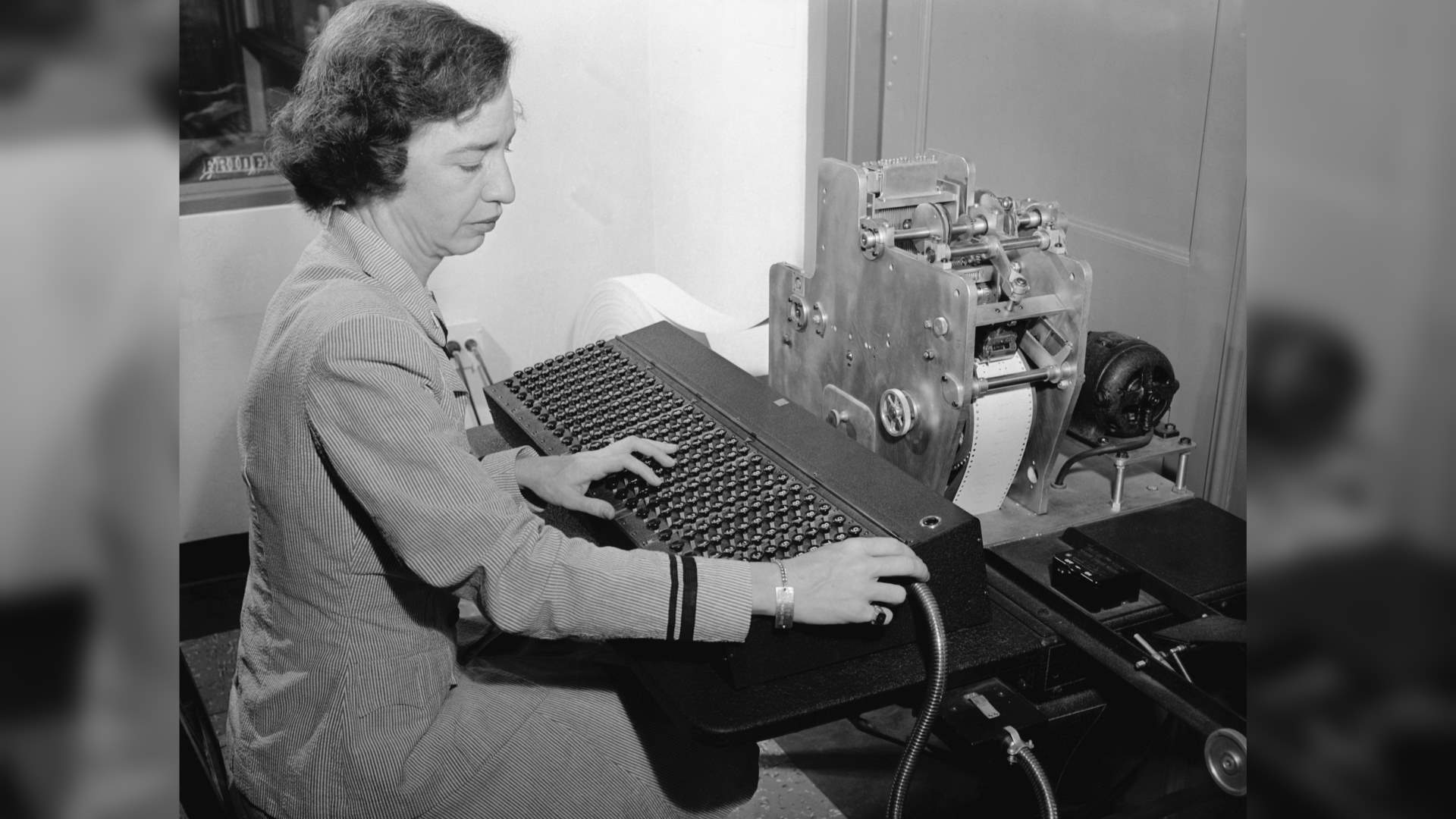 Grace Hopper Using Early Computer