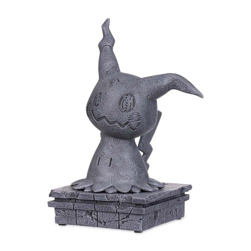 Mimikyu Yard Statue