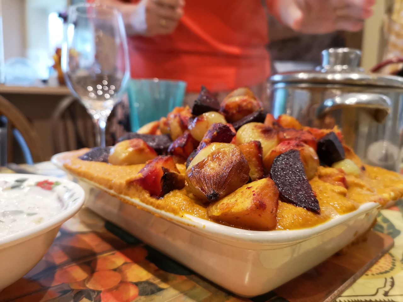 Take photos of food or flowers and the P20 Pro amps up colour for a more striking look.