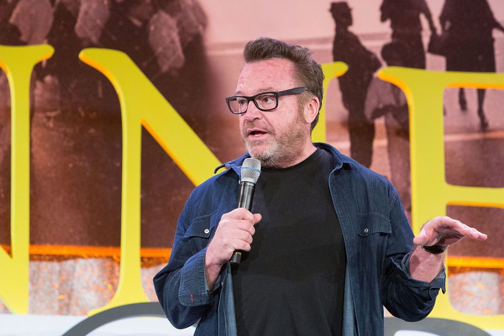 Tom Arnold.