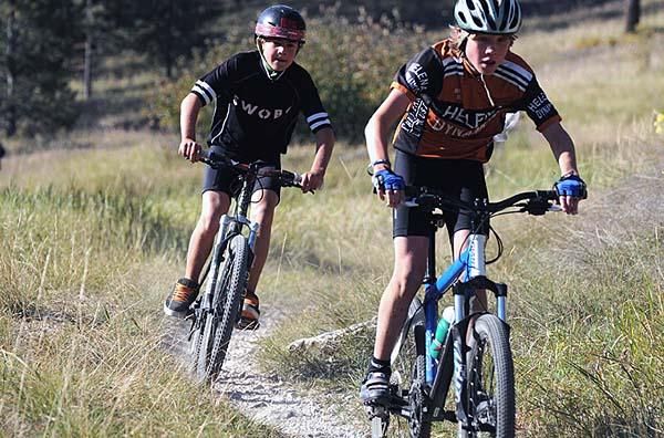 Montana Middle School Boys duel-of-the-day: Atticus Proctor (Helena Dynamos) leads Alex Bardsley (Missoula/Unattached)