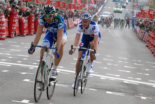 Laurent Mangel (Saur - Sojasun) finished third ahead of Anthony Roux (Fran&ccedil;aise des Jeux).
