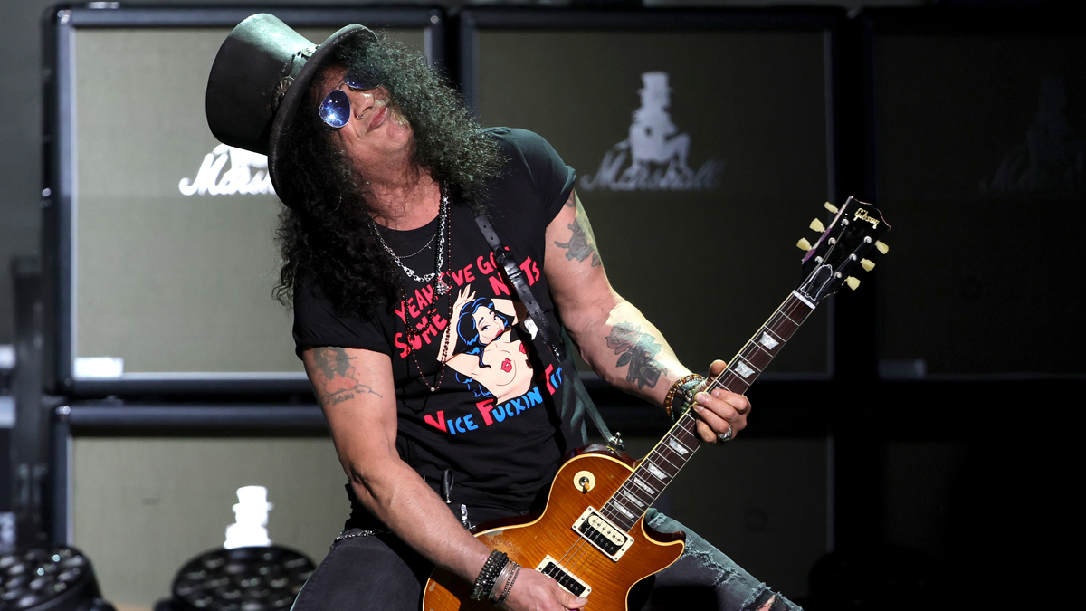 Slash thinks this is the heaviest riff of all time: 