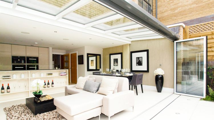 12 extensions with glass roofs for a 'cool' design feature | Homebuilding