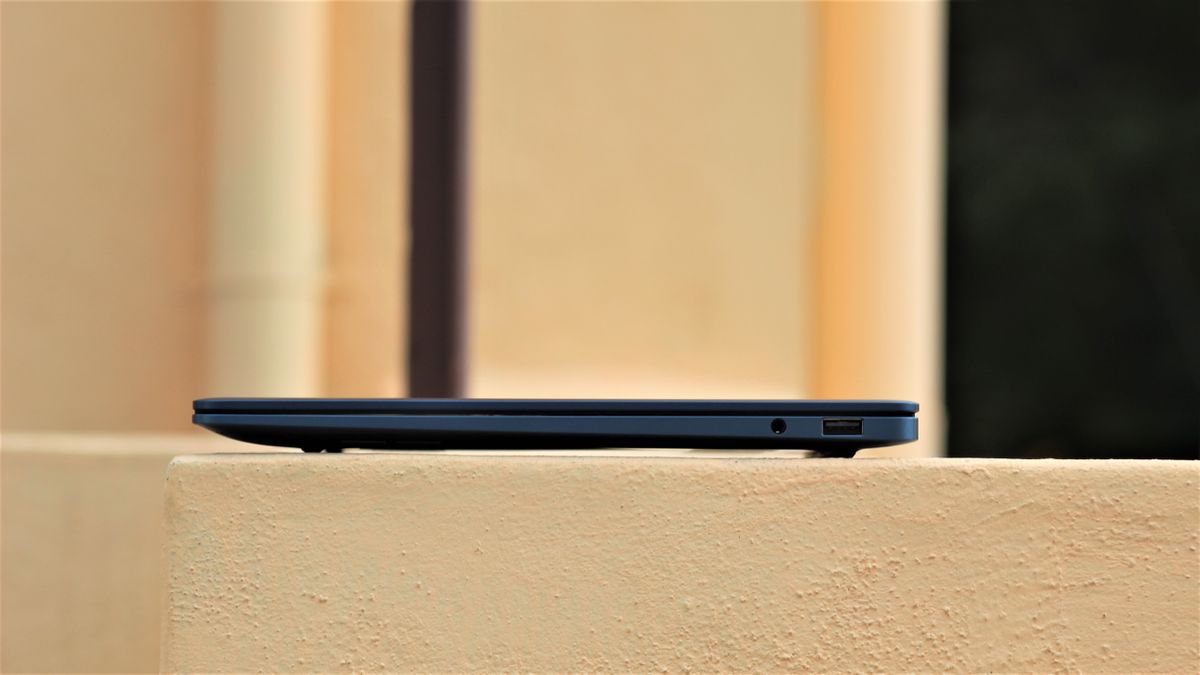 Realme Book Slim
