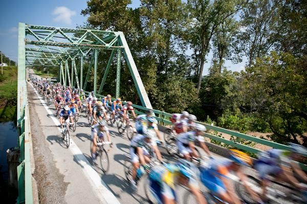 The peloton crosses a bridge during Missouri's second stage.