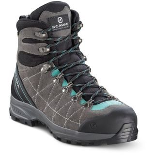 Scarpa R-Evo GTX WMN against white background