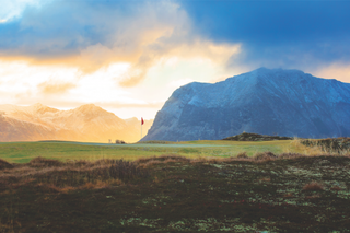 Golfers Play Under Northern Lights At Lofoten Links